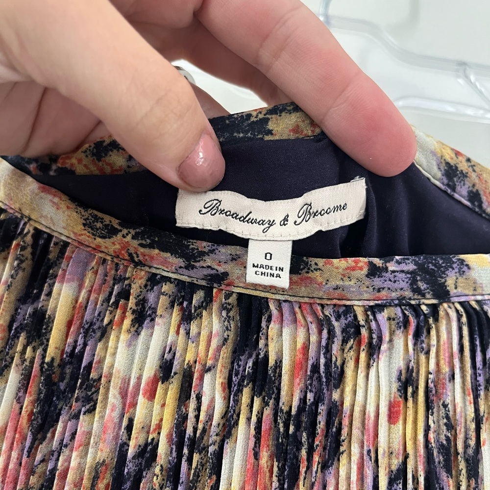 Patterned Skirt - Picture 3 of 3